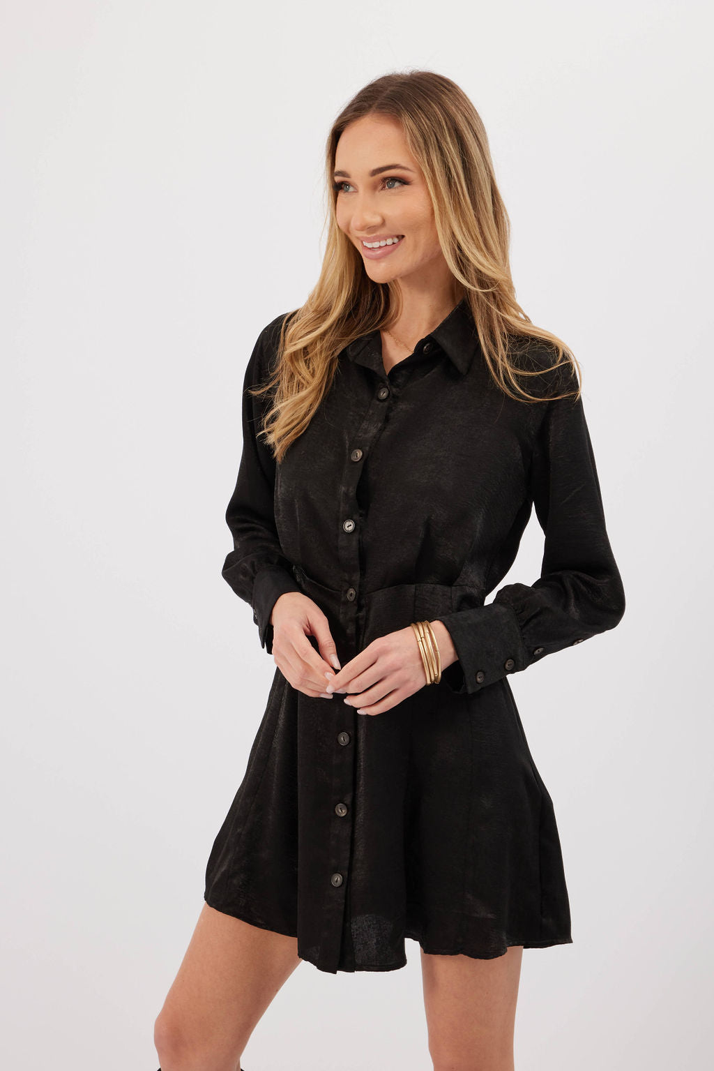 kylie shirt dress $475 Halston Women's Black Kylie Long-Sleeve Twill Mini Shirt Dress Size 6