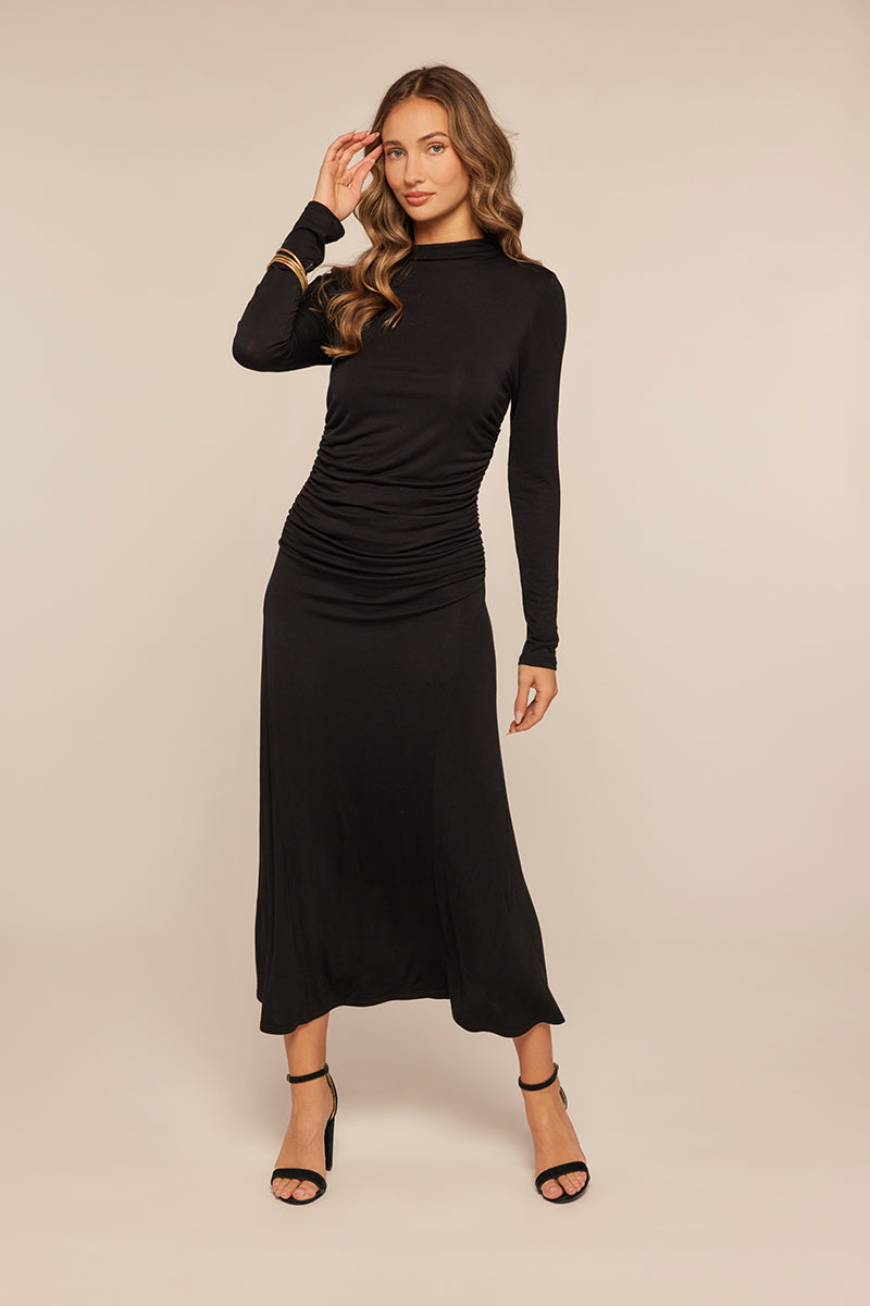 Moas Dress