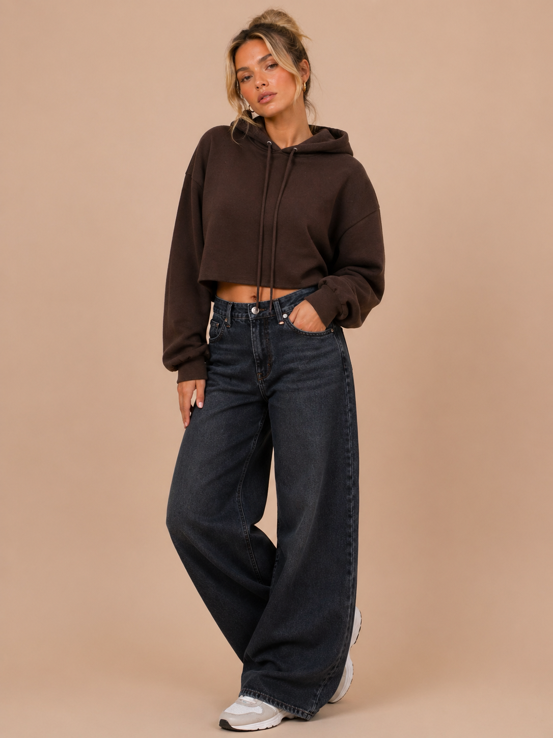 Mika Cropped Hoodie
